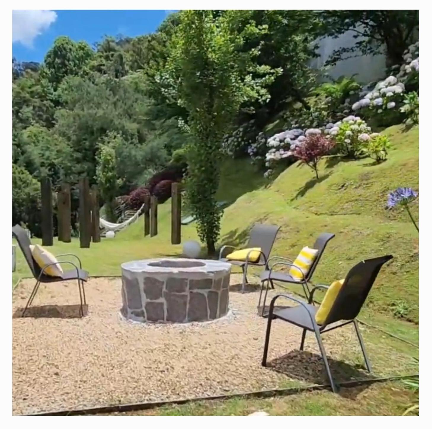 Carpe Diem Boutique - Duplex Banheira E Varanda Apartamento Campos do Jordão